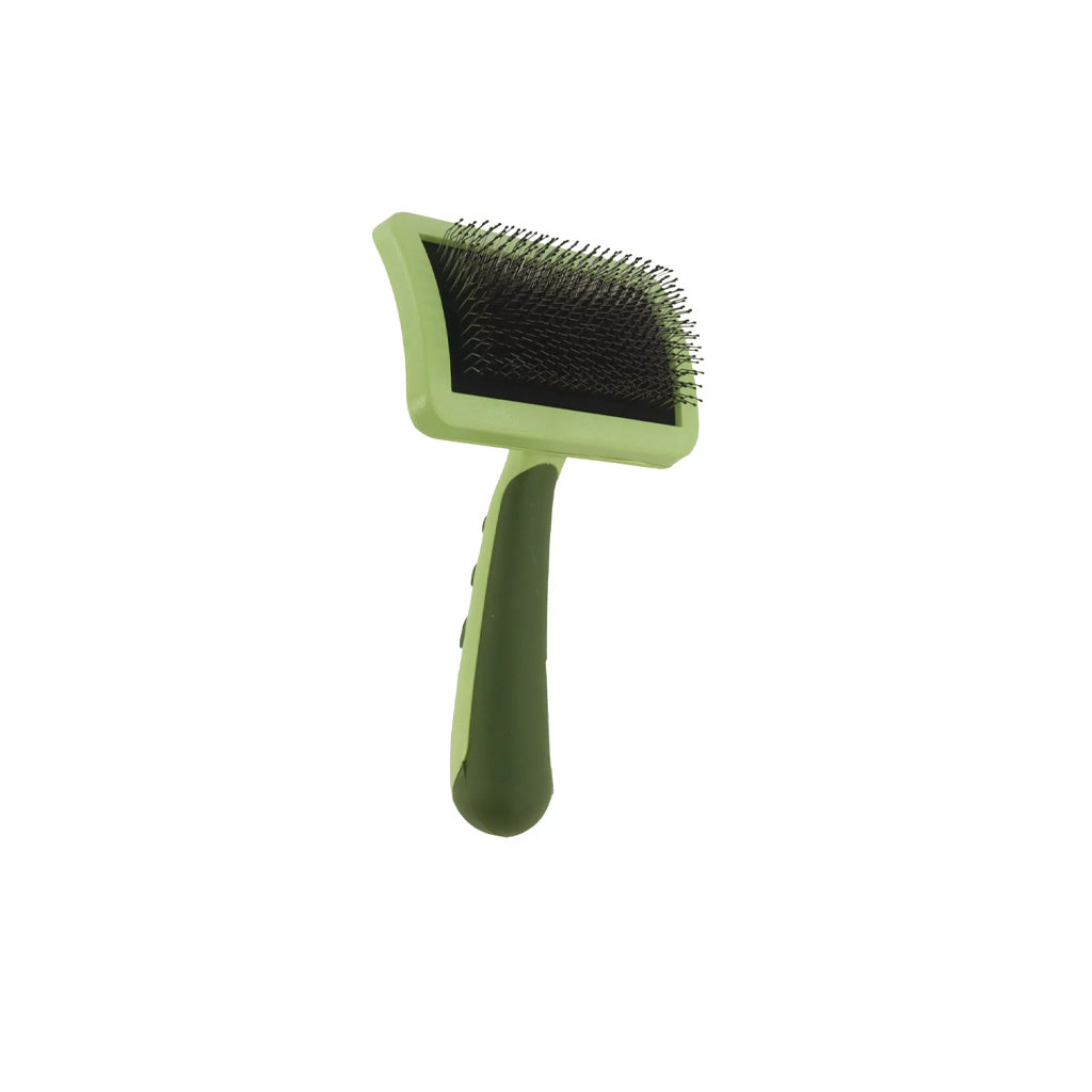 Curved Firm Slicker Brush side view