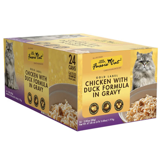 Fussie Cat chicken with duck formula in gravy case of 24 2.8oz cans